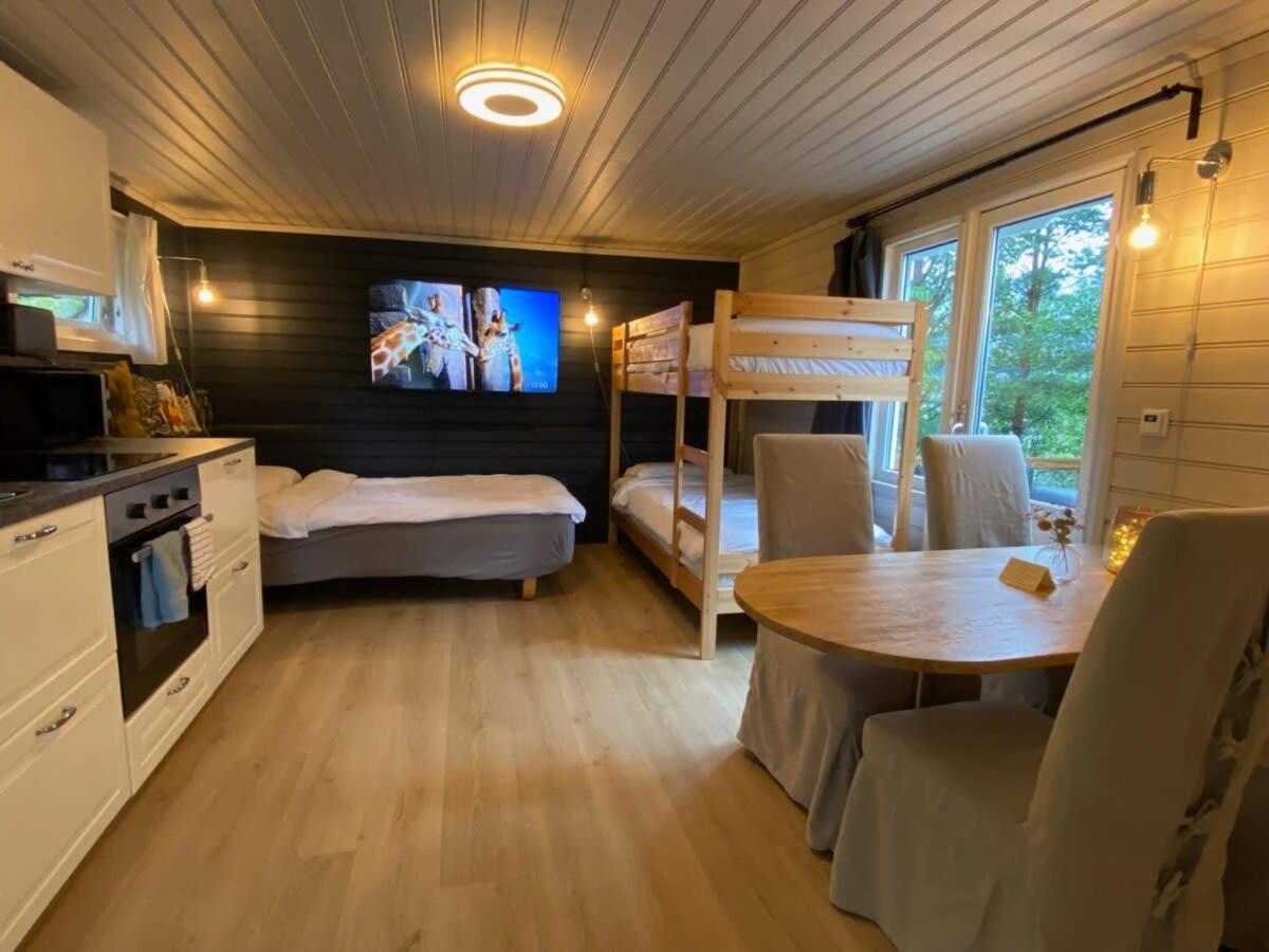 קריסטיאנסאנד Kveldsro Cabin In Nice Surroundings מראה חיצוני תמונה